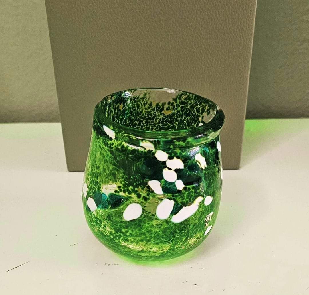 candle holder green